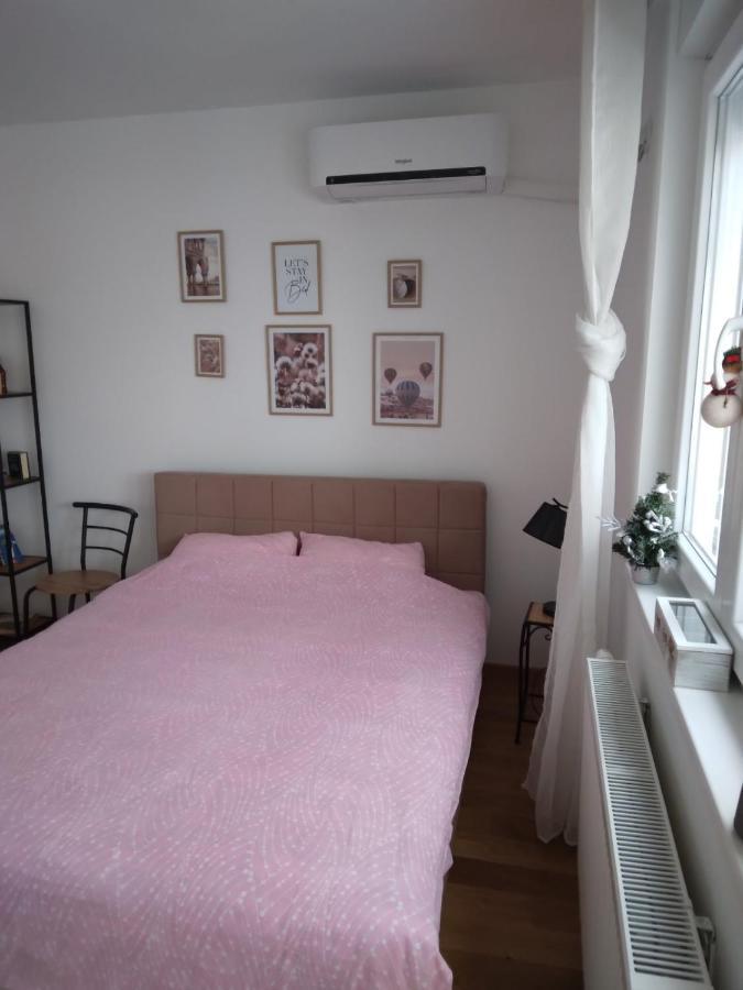 Studio Apartman Promenada SJJ Exterior photo